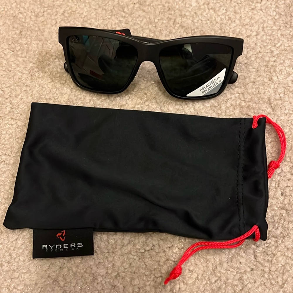 Ryders Novan sunglasses unisex new with pouch